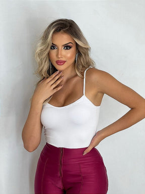 BLUSINHA REGATA COM SUTIÃ EMBUTIDO- Conforto e Praticidade que Você Merece! (COMPRE 1 LEVE 3)
