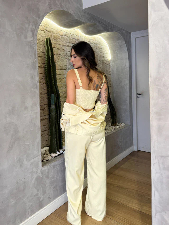 Conjunto Carolina em Alfaiataria Três Peças- Estilo e Versatilidade 🌸